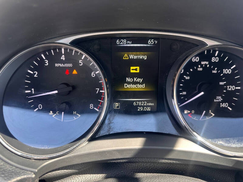 2016 Nissan Rogue SV