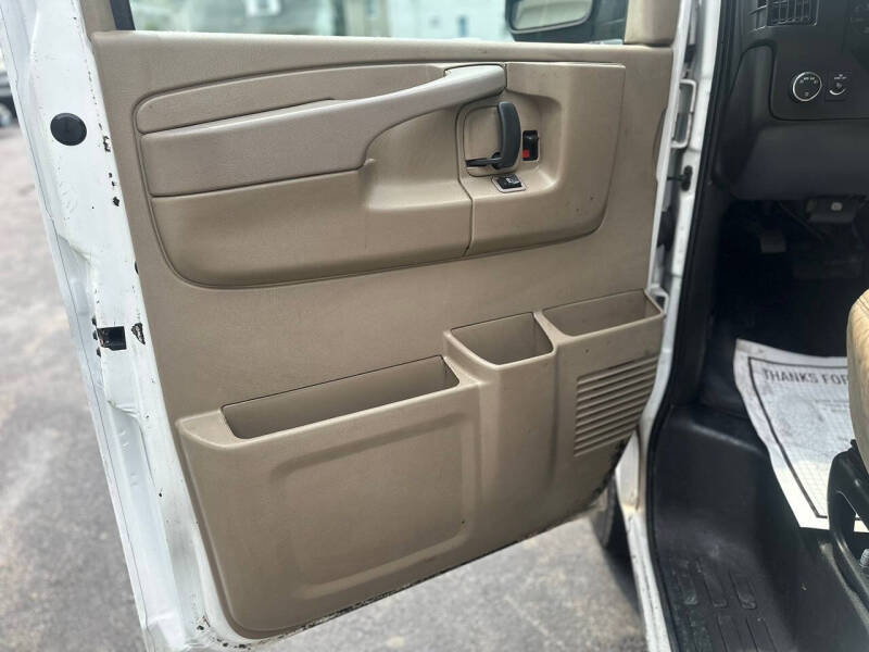 2015 GMC Savana 2500