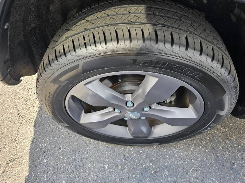 2011 Jeep Grand Cherokee Overland