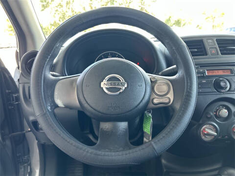 2012 Nissan Versa 1.6 S