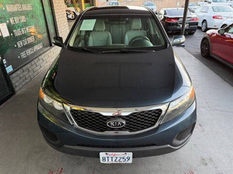 2011 Kia Sorento LX