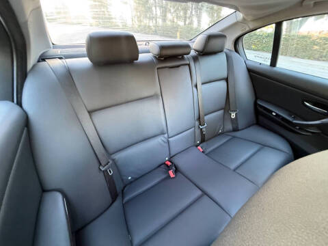 2009 BMW 3 Series 328i
