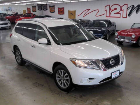 2013 Nissan Pathfinder for sale at 121 Motorsports in Mount Zion IL