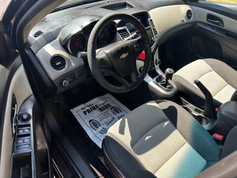 2014 Chevrolet Cruze LS Manual