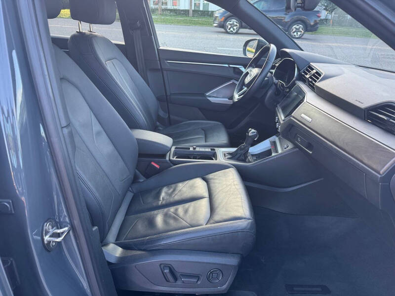 2019 Audi Q3 quattro Premium Plus 45 TFSI