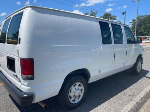 2014 Ford E-Series E-150