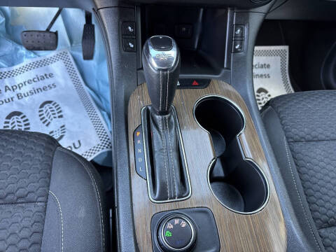 2017 GMC Acadia SLE-2