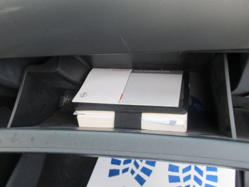 2012 Nissan Armada SV