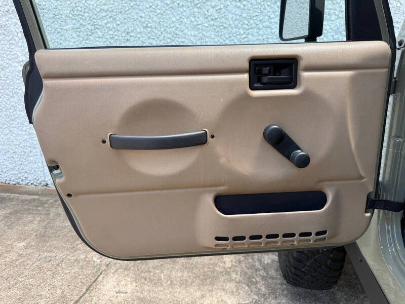 1999 Jeep Wrangler SE