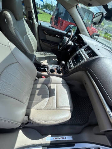 2016 GMC Acadia Denali