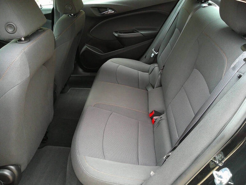 2017 Chevrolet Cruze LS Auto