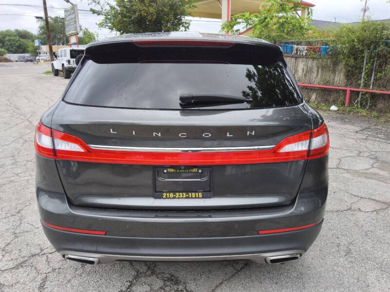 2017 Lincoln MKX Select