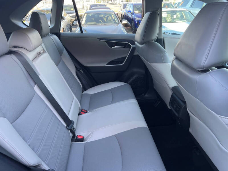 2023 Toyota RAV4 Limited