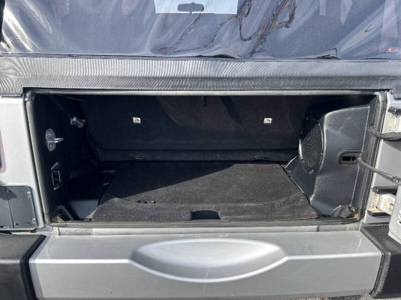 2012 Jeep Wrangler Sahara