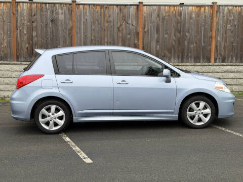 2010 Nissan Versa 1.8 SL