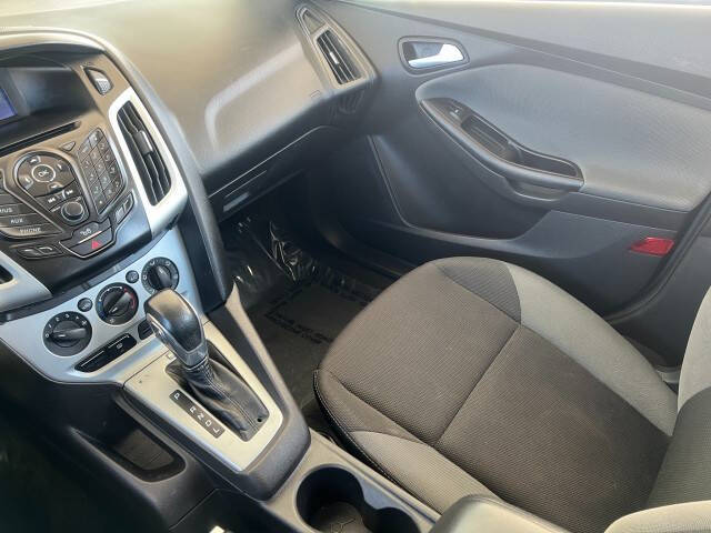 2012 Ford Focus SE