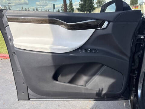 2016 Tesla Model X