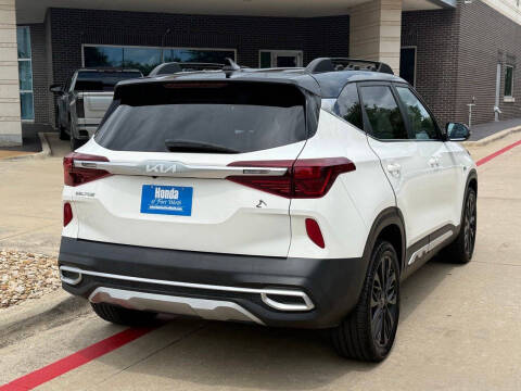 2023 Kia Seltos Nightfall