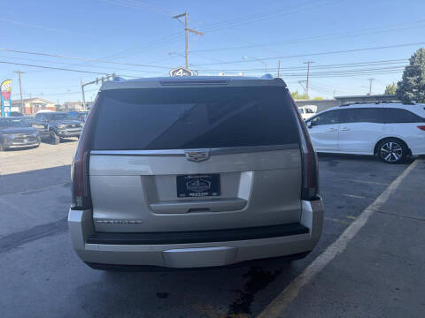 2016 Cadillac Escalade Premium Collection