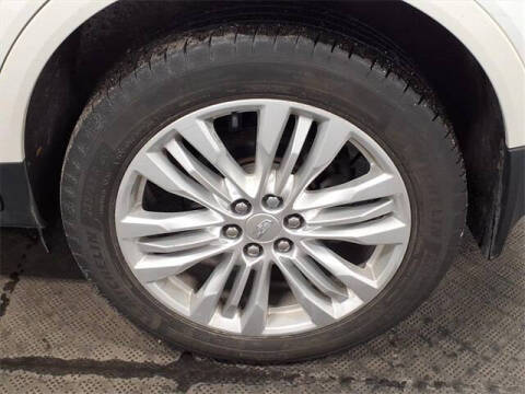 2017 Cadillac XT5 Premium Luxury