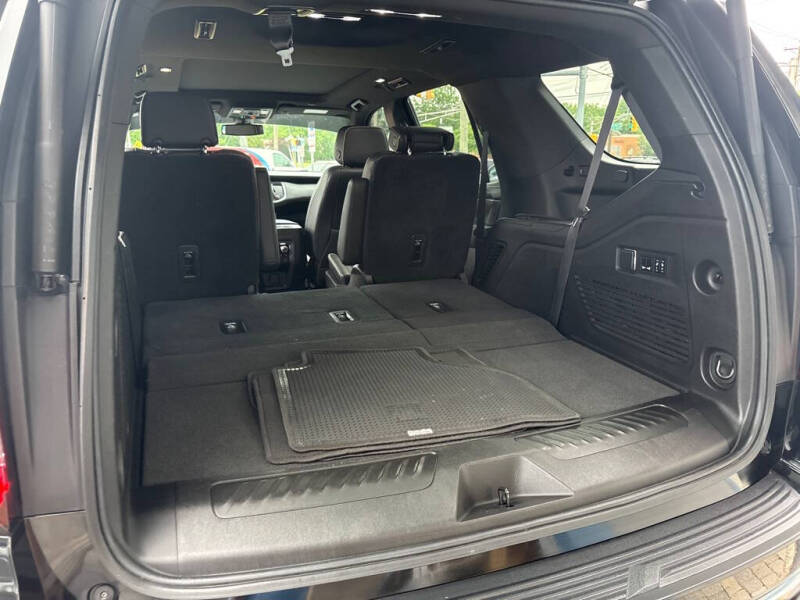 2021 GMC Yukon SLT