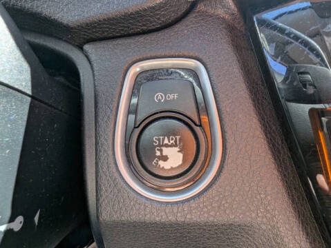 2017 BMW 3 Series 320i