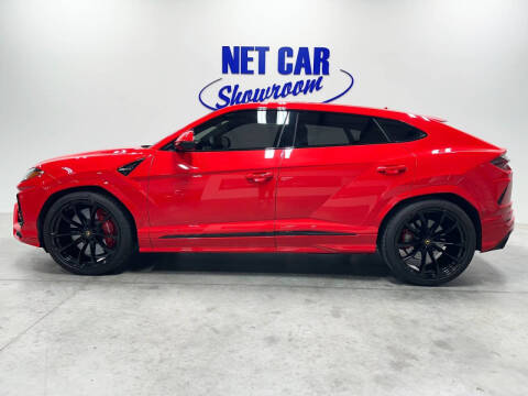 2022 Lamborghini Urus