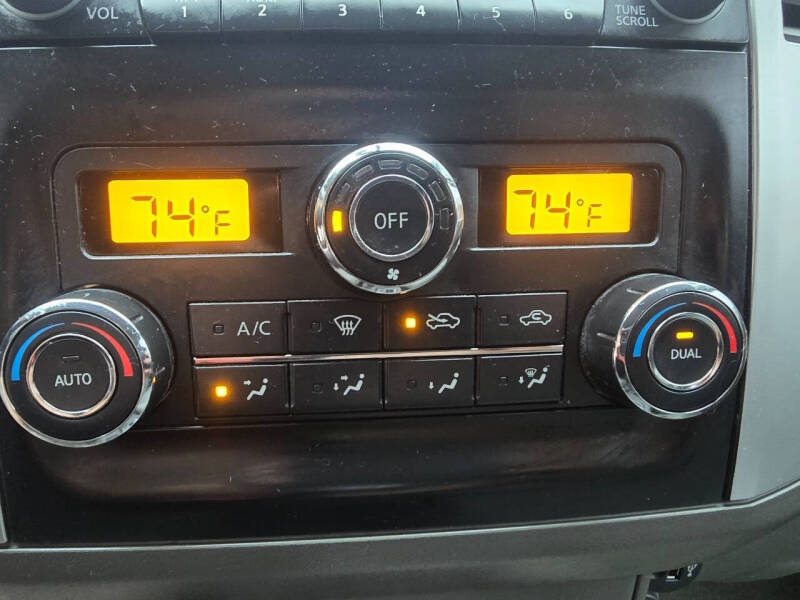 2017 Nissan Frontier SV