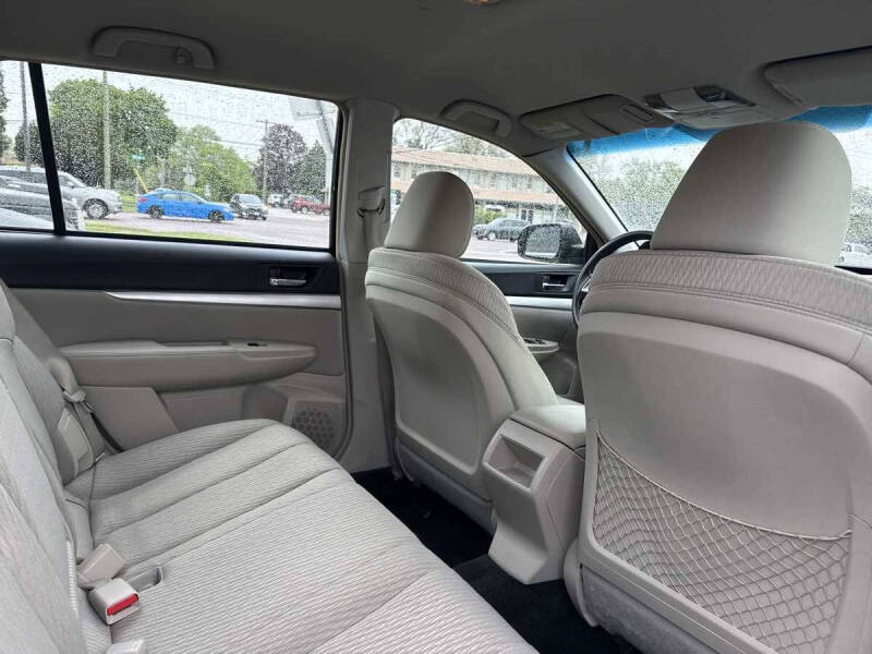 2012 Subaru Outback 2.5i