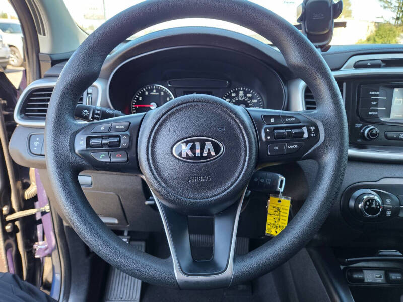 2016 Kia Sorento LX