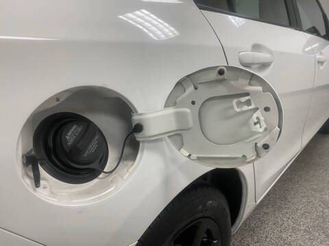 2011 Mazda MAZDA3 i Touring