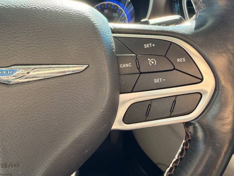 2019 Chrysler Pacifica Touring L 35th Anniversary