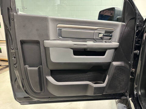 2017 RAM 1500 Express