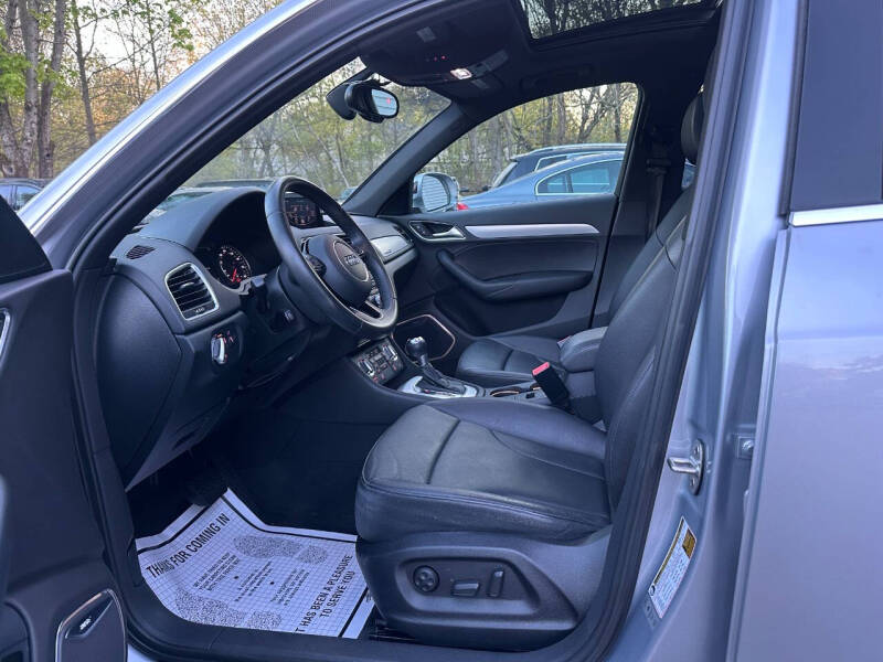 2015 Audi Q3 2.0T quattro Prestige
