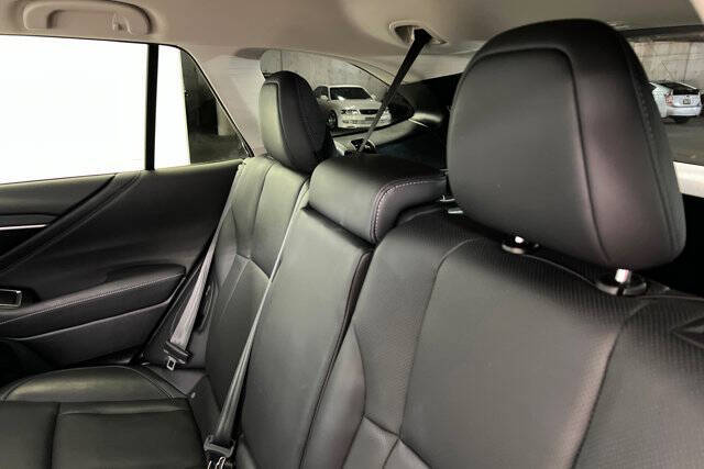 2024 Subaru Outback Touring XT