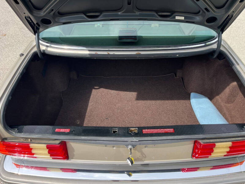1989 Mercedes-Benz 420-Class 420 SEL