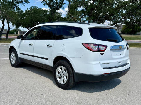 2017 Chevrolet Traverse LS