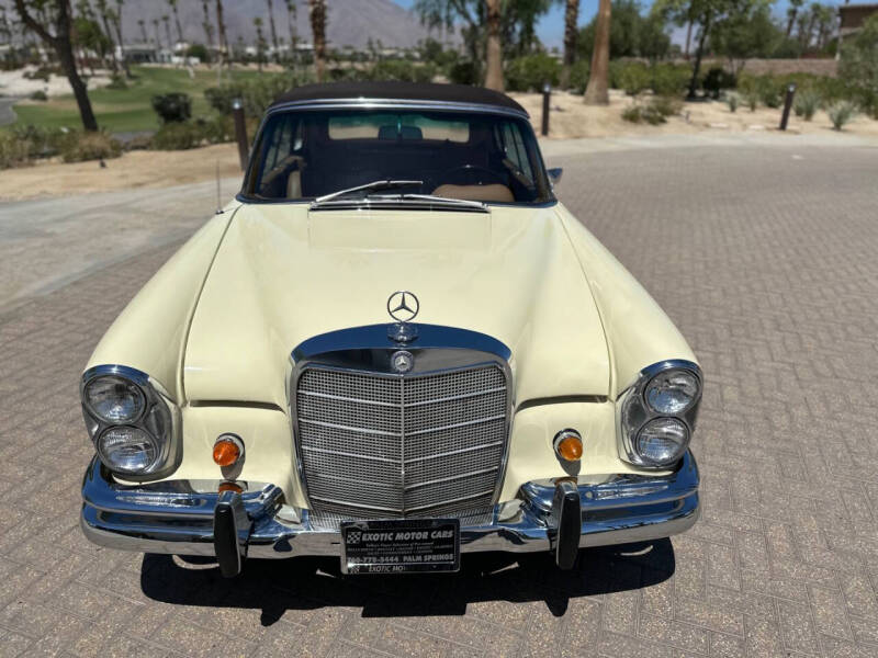1969 Mercedes-Benz 280-Class