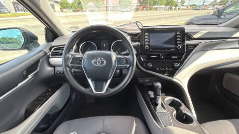 2022 Toyota Camry LE