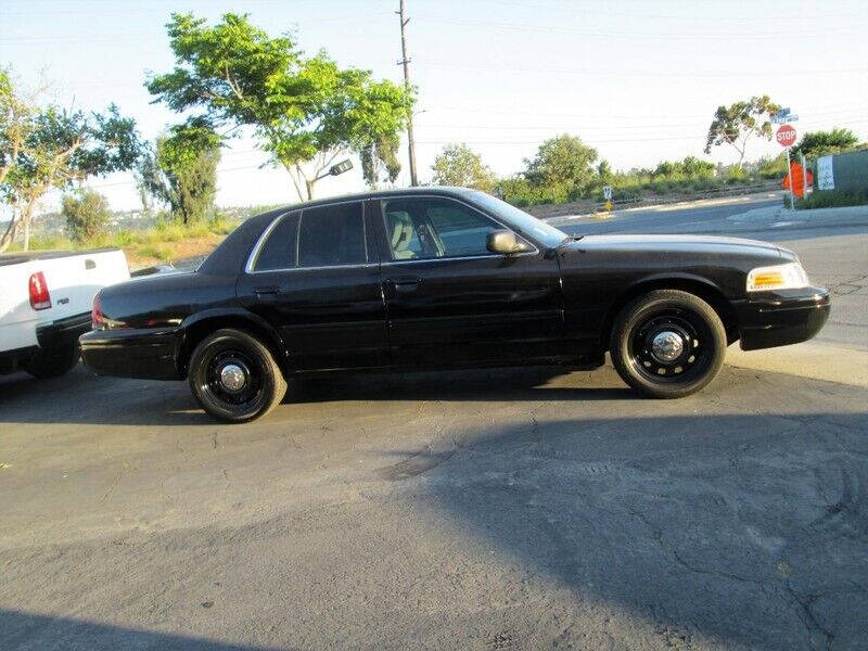 2010 Ford Crown Victoria