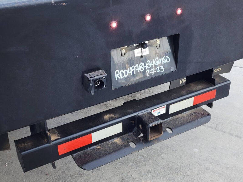 2023 Chevrolet Silverado MD
