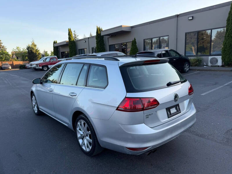 2016 Volkswagen Golf SportWagen