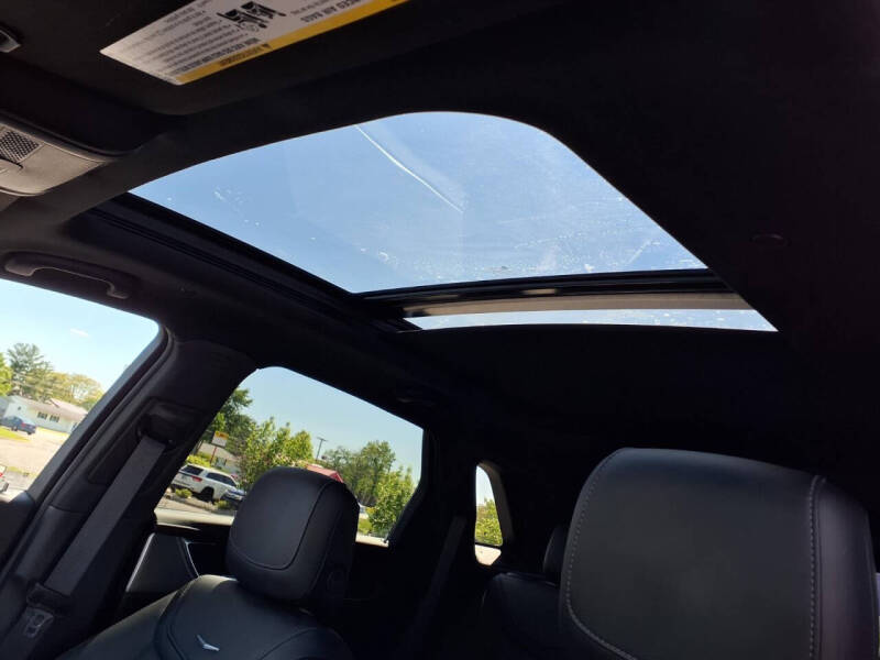 2022 Cadillac XT5 Premium Luxury