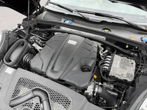 2019 Porsche Macan S