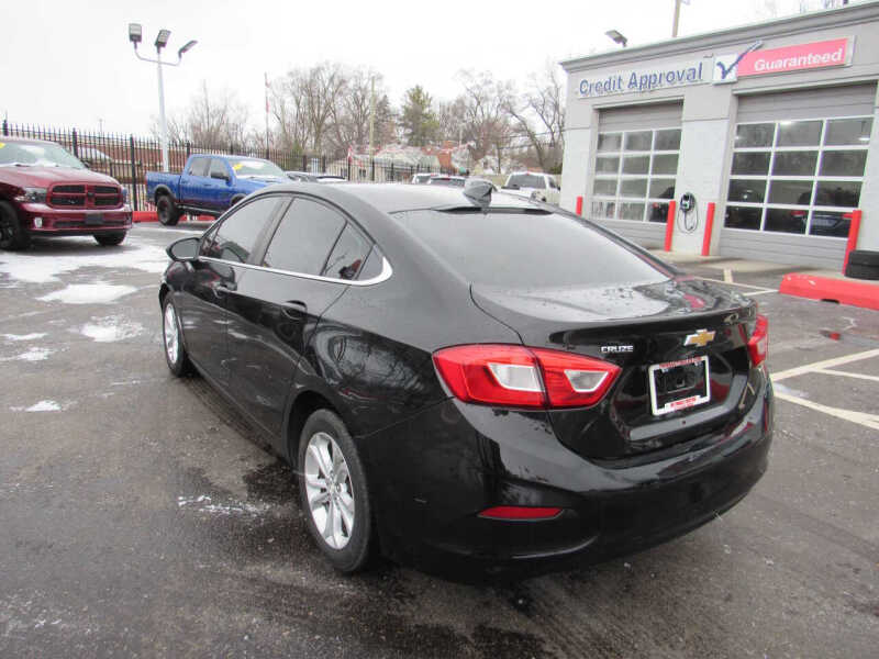 2019 Chevrolet Cruze LT