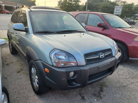 2007 Hyundai Tucson for sale at AUTO AND PARTS LOCATOR CO. in Carmel IN