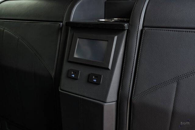 2023 Mercedes-Benz Metris Passenger