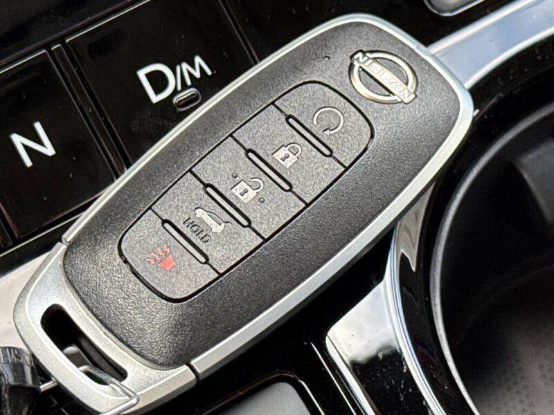 2026 Nissan Murano SL