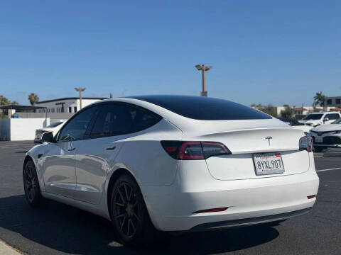 2021 Tesla Model 3 Standard Range Plus