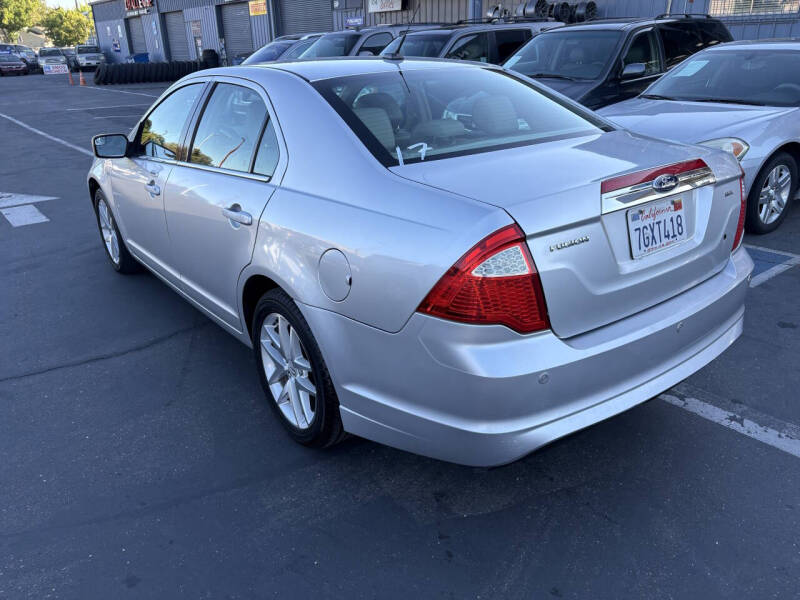 2012 Ford Fusion SEL